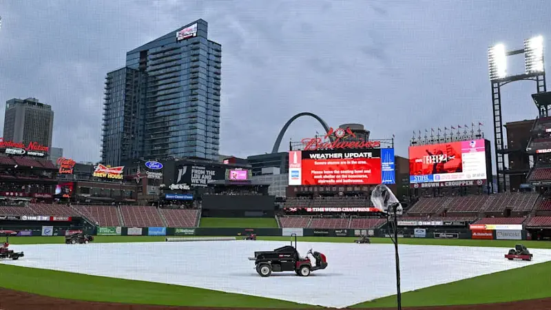  St. Louis Cardinals and New York Mets at Busch Stadium