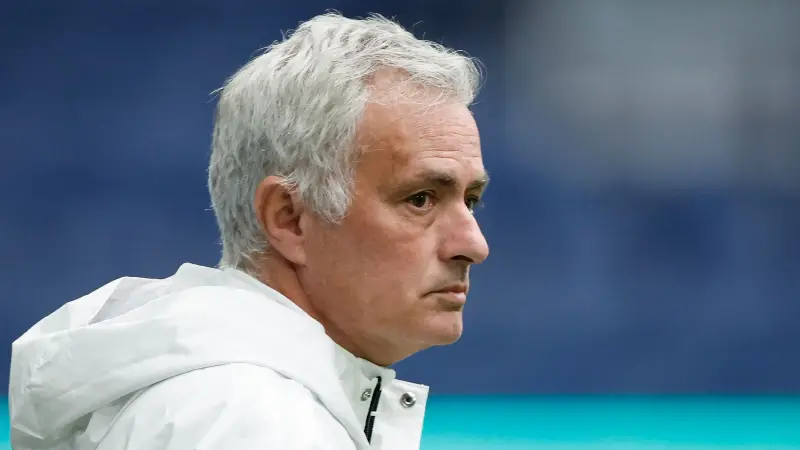 Manager asserts professional independence