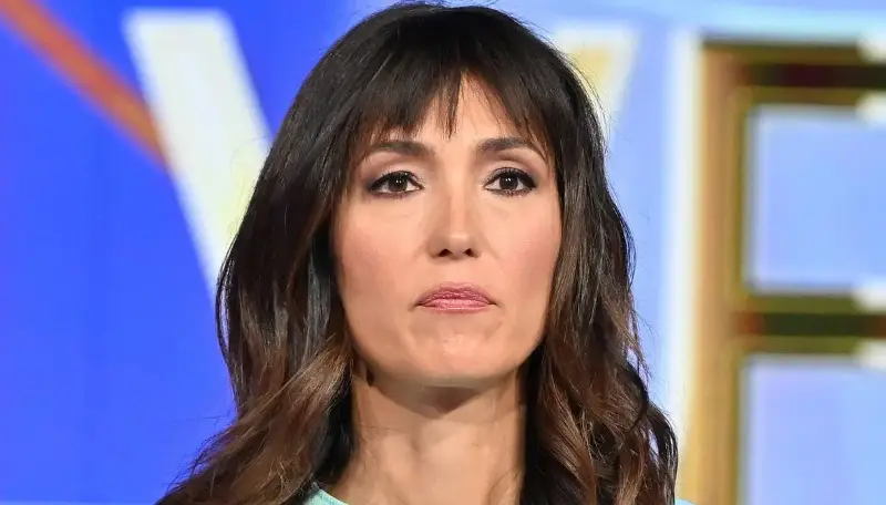 Elena Sofia Ricci a La Volta Buona, il gesto che fa piangere Caterina Balivo