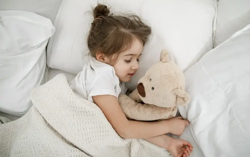 Make sure children sleep and wake up at the same time every other day. 