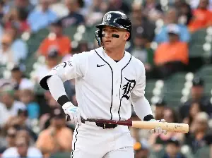 Tigers drop opener in pitching duel against Astros