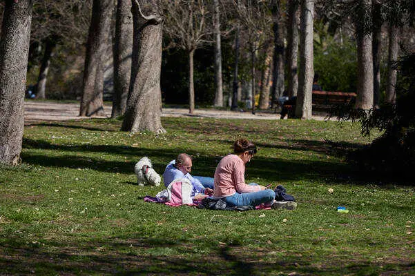 Las temperaturas subirán este domingo con ascensos de más de seis grados en las mínimas