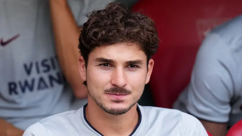 Julián Álvarez y su agente