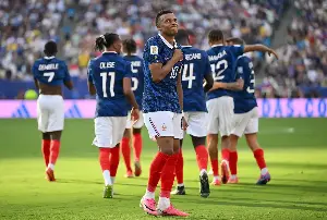Mbappe, France overwhelm Sweden, 3-0, in World Cup round of 32