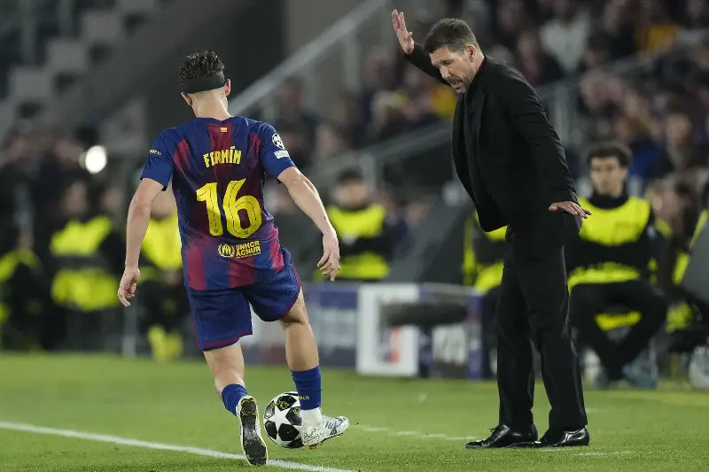 Simeone Barca Atletico.jpg