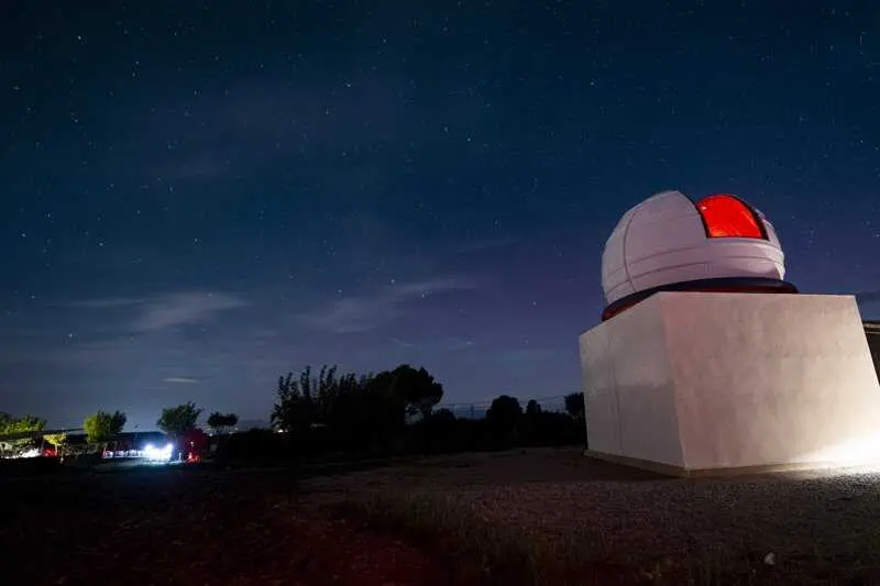 Los primeros cuásares observados hasta la fecha están arrojando luz sobre los inicios de nuestro cosmos