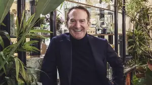 Chuyên gia tài chính chỉ ra những khoản chi nhỏ khiến bạn 'cháy túi'