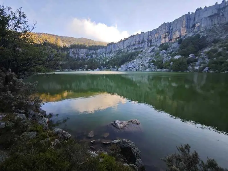 Los accesos a la Laguna Negra de Soria, regulados los fines de semana de septiembre