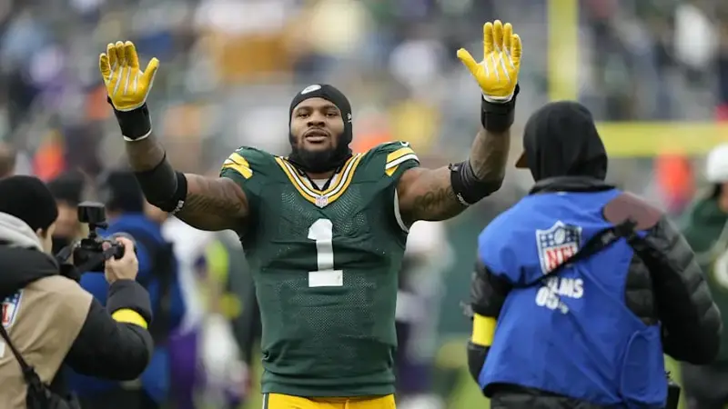 Green Bay Packers defensive end Micah Parsons