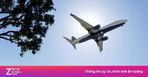 The story behind the pilot's emergency U-turn decision.