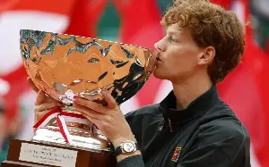 Jannik Sinner breaks 1,651-point deadlock with Carlos Alcaraz to retake No 1 spot