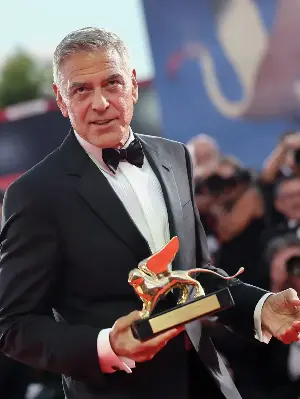 George Clooney ‘planning to open Italian restaurant in France’