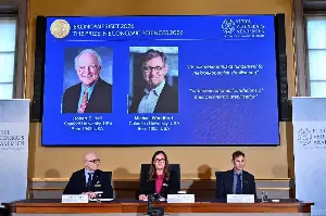 Americans Hall and Woodford win Nobel economics prize for work on stabilization