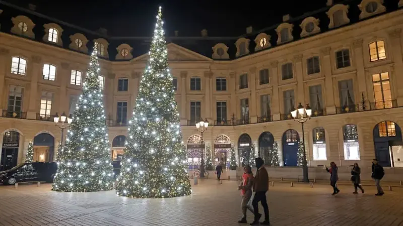 Christmas Lights And Decorations In Paris