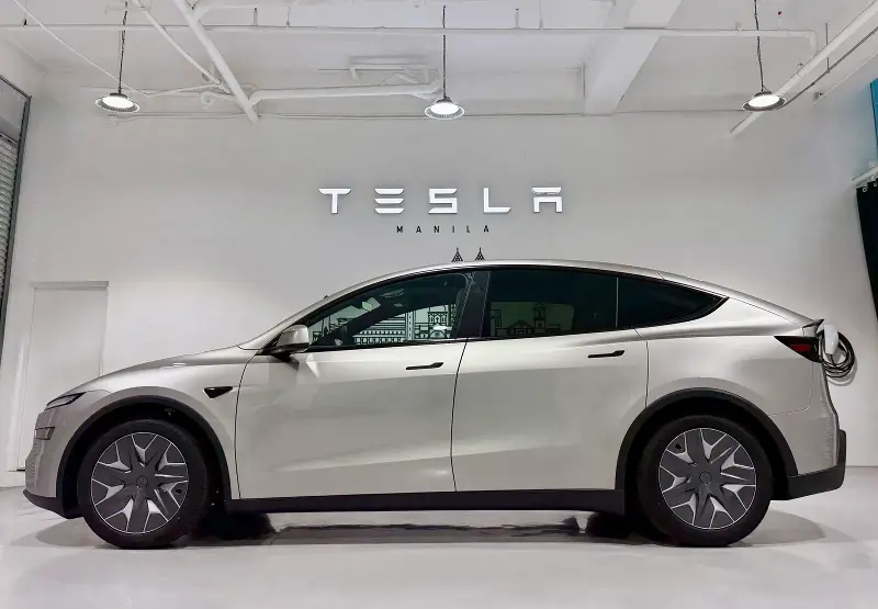 Tesla Model Y L Philippines