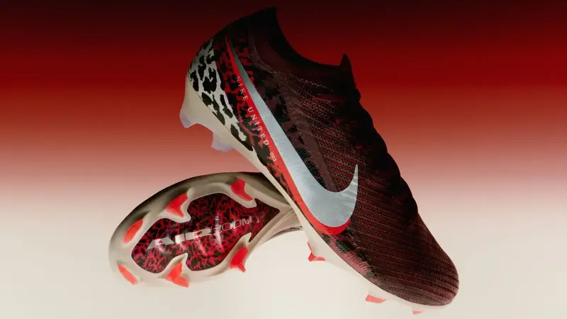 La Mercurial: Lauren James y Salma Paralluelo