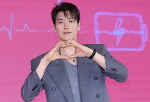 Kim Young-kwang Says ‘Take Charge of My Heart’ Brought Back His Smile