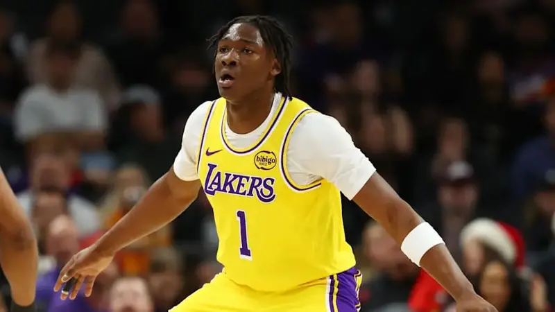 Luka Doncic se ofrece a pagar la multa de Adou Thiero tras ser expulsado en el Juego 4