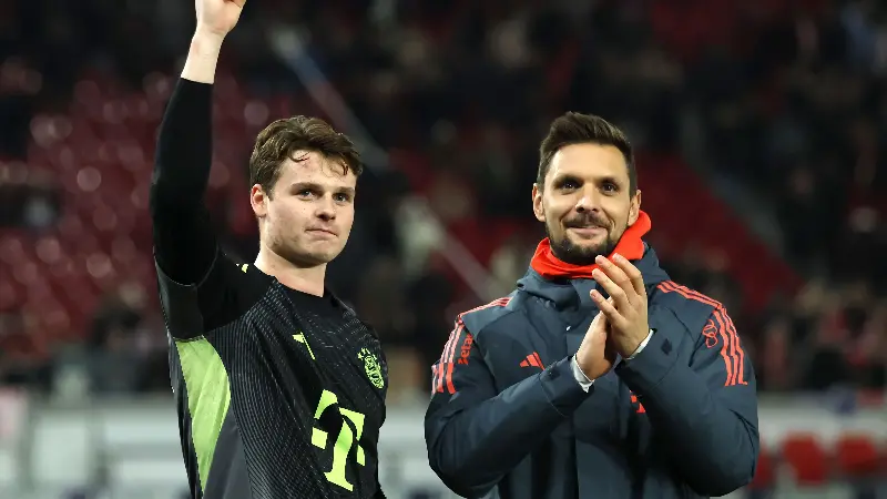 Sven Ulreich is considered a fan favourite and emotional driving force at FC Bayern.