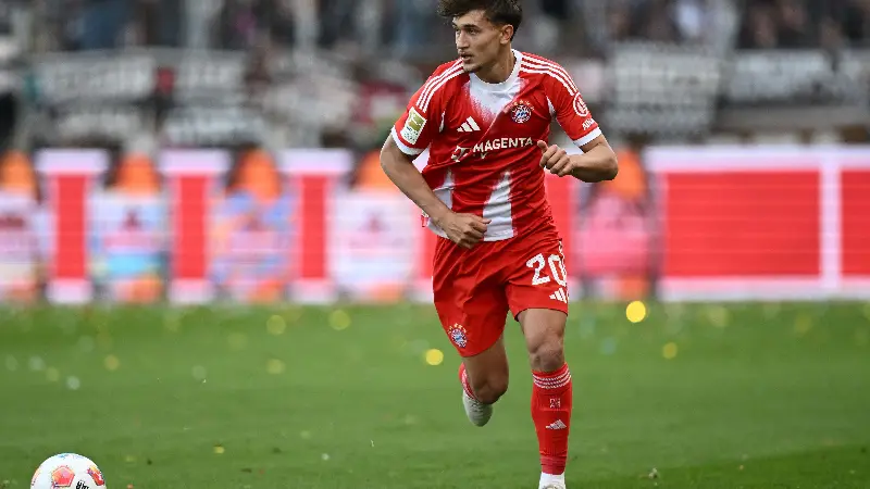 Tom Bischof se consolidó rápidamente en el FC Bayern como jugador de rotación.