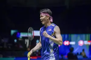 World-class star participates in Vietnam's biggest badminton tournament.