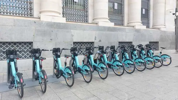 Cinco empresas optan al contrato para el servicio público de préstamo de bicicletas de pedaleo asistido