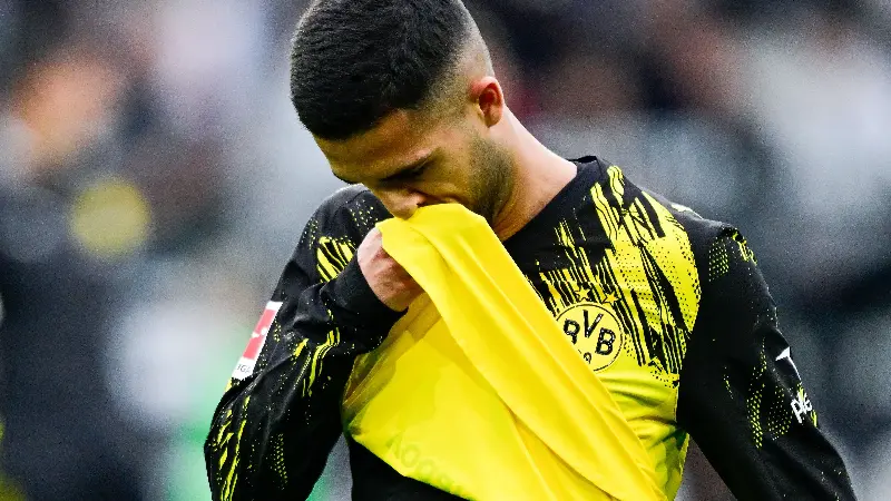 ¡Rendimiento muy por debajo del desorbitado precio de traspaso! Un jugador del BVB se encamina hacia un fichaje fracasado