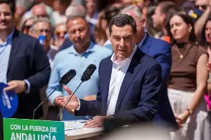 Moreno avisa de que "no hay nada ganado": Las encuestas internas todavía no dan "mayoría suficiente"