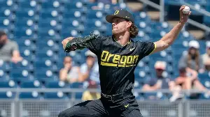 Ranking the biggest College World Series threats after bracket reveal