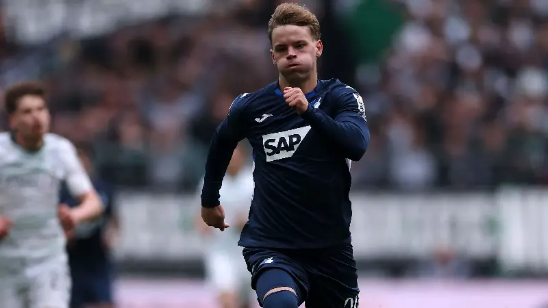 Cole Campbell: cedido al TSG Hoffenheim (1,5 millones de euros de canon de cesión)