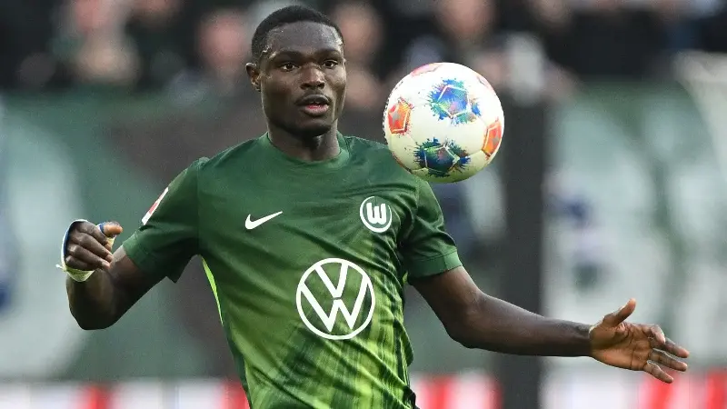 Jonas Adjetey ficha por el VfL Wolfsburgo por 9,5 millones de euros.