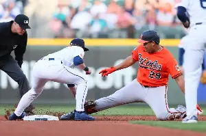 Orioles’ Bradish strikes out 12, Henderson homers to beat Mariners, 5-3