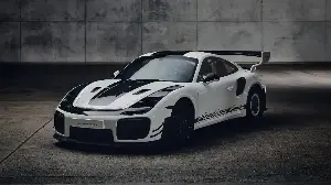 Porsche has built a one-off slantnose 911 GT2 RS called the Flachbau RS