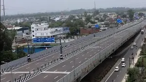 Lucknow to Kanpur in 45 minutes: New expressway puts connectivity in the fast lane