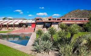 What Frank Lloyd Wright’s desert home taught me about happiness