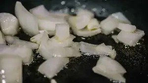 Rising Food Prices 2026: Onion, Cooking Oil Affected, But Why?