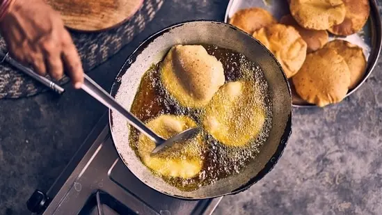 Refined cooking oil poses health problems.
