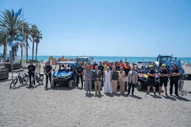 La temporada alta de playas arranca con el mantenimiento de las banderas azules y el distintivo de calidad