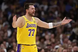 Lakers Get Bad News for Luka Doncic in Loss to Nuggets