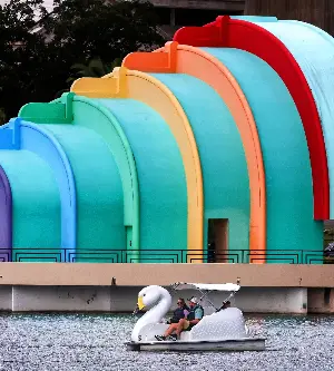 Orlando signs off on $1.88 billion budget as Amendment 3 looms
