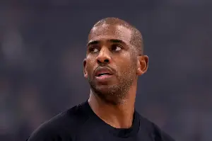 Chris Paul takes aim at Clippers' handling of his retirement season