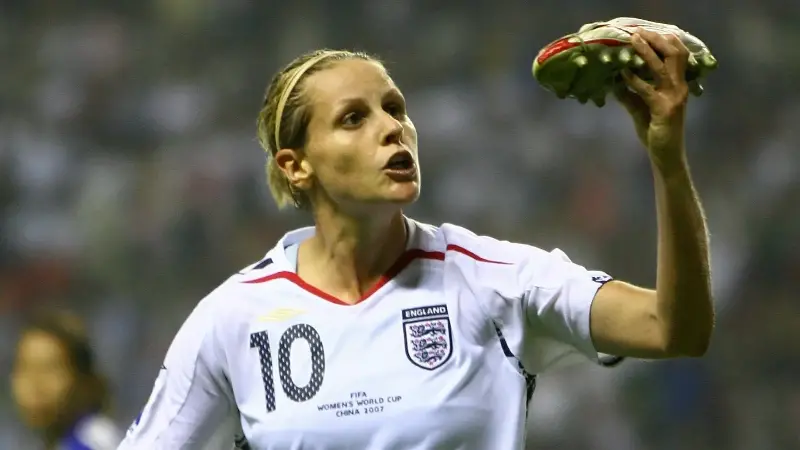 2. Kelly Smith (46 goles)