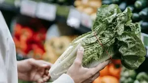 Cyclospora or Salmonella? How to identify symptoms as lettuce and egg outbreaks spread