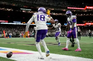 Unbeaten Vikings ride winning formula to victory over Saints
