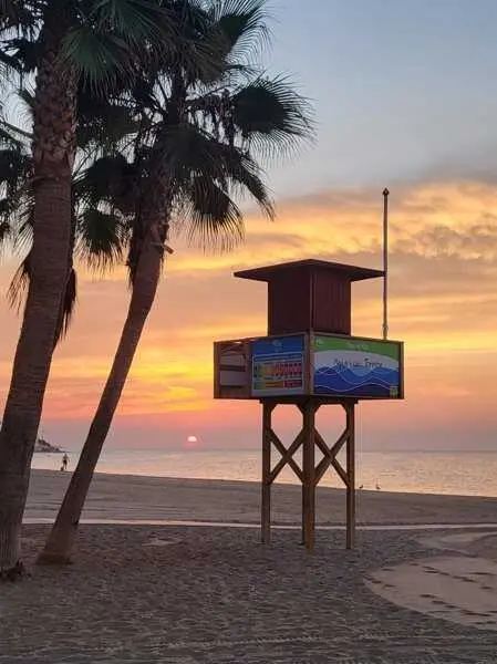 Fuengirola, Mijas y Chiclana de la Frontera, primeras Playas Soludables de Bandera Azul