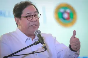 Health offficials face graft complaint over multibillion-peso procurement scheme