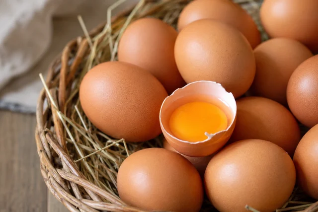How to eat eggs to effectively absorb vitamin D - Image 1.