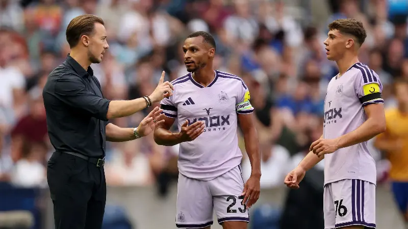 Regaining stability under the new boss