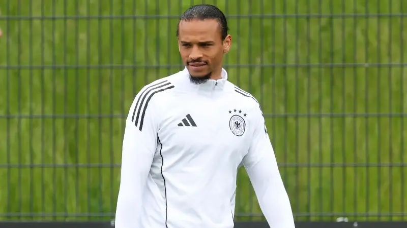 Dietmar Hamann: Sané’s nomination is “incomprehensible”