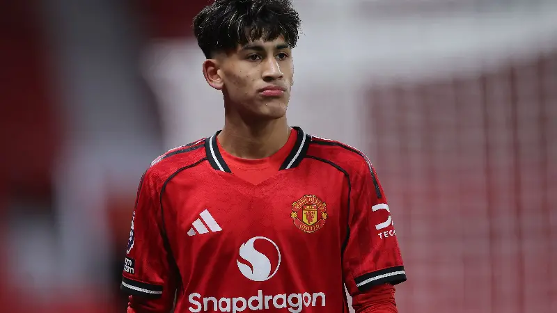 Fletcher prevé puestos de responsabilidad para las estrellas de la cantera